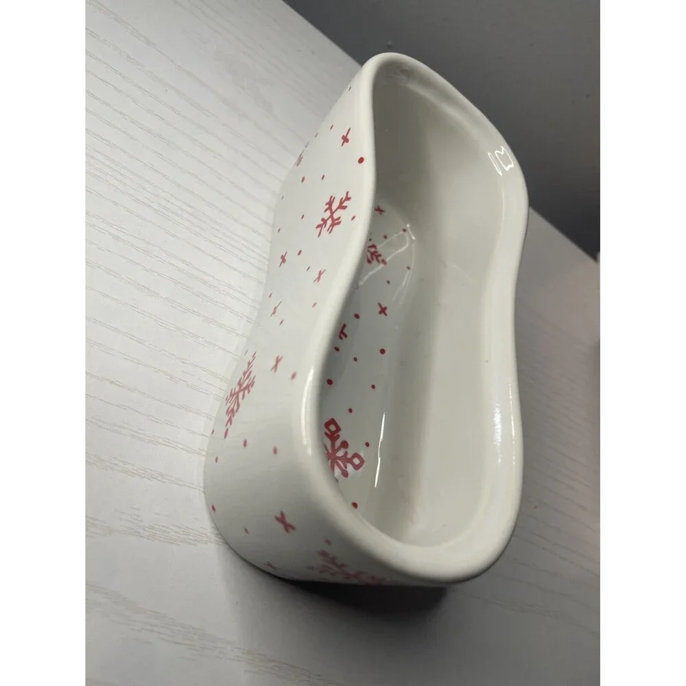 Temptations Christmas Reindeer  Ramekin 8 oz 3 Single Serve